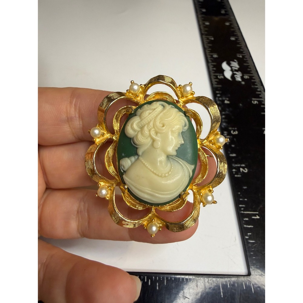 DeNicola Green Cameo Brooch Gold Tone Faux Pearl Ornate Frame Vintage Jewelry